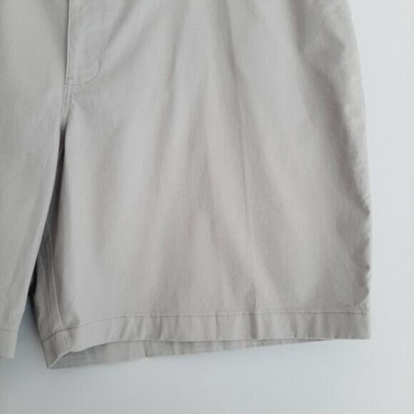 CHAPS Big & Tall Flat Front Stretch Comfort Waist Shorts Gray Beige Men's Sz 48 - Picture 6 of 14